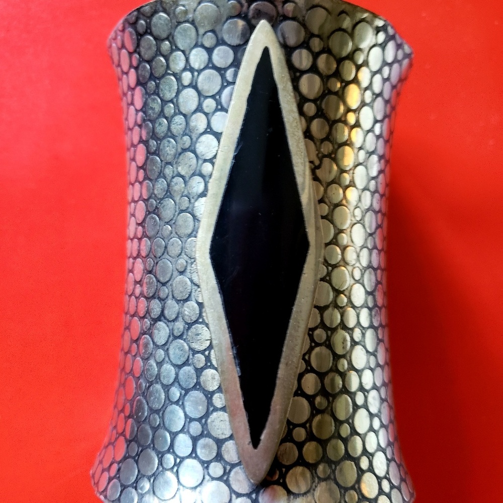 Cuff bracelet